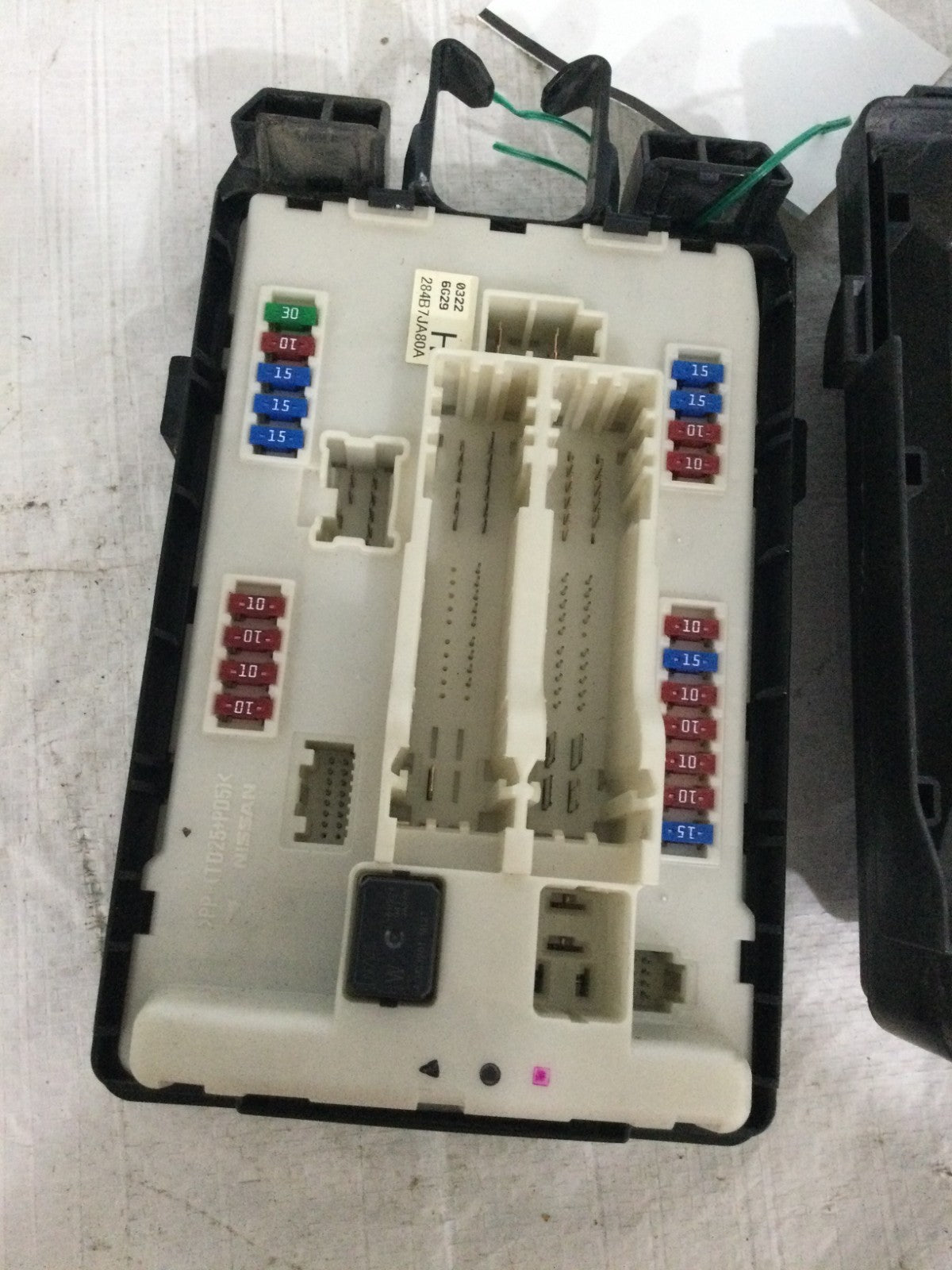 2007 Infiniti G35 Engine Controller Fuse OEM 284B7JA80A
