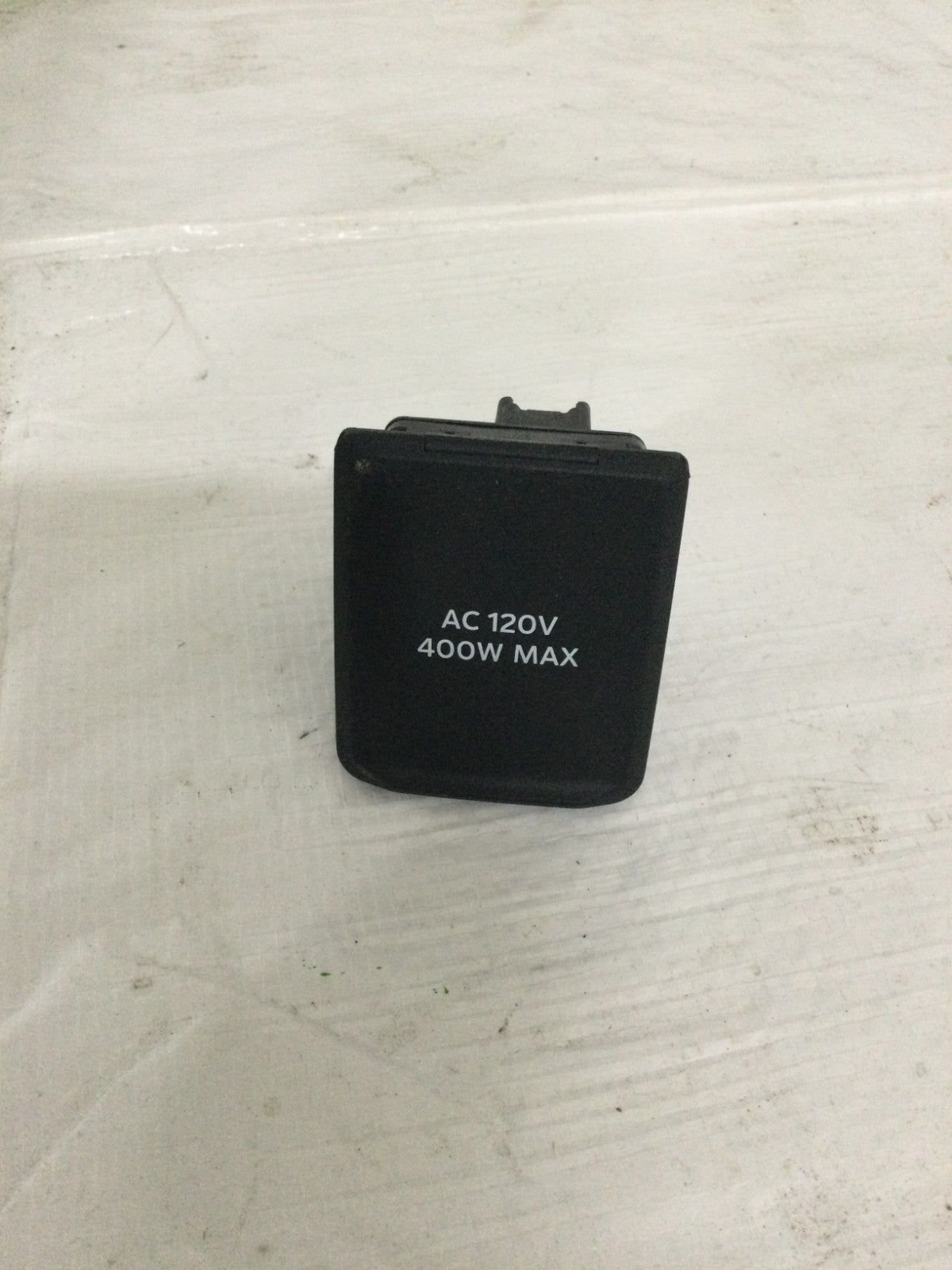 2023 Ford F-150 5.0L AC 120V 400W Cover Outlet OEM MU5T-19G310-AB
