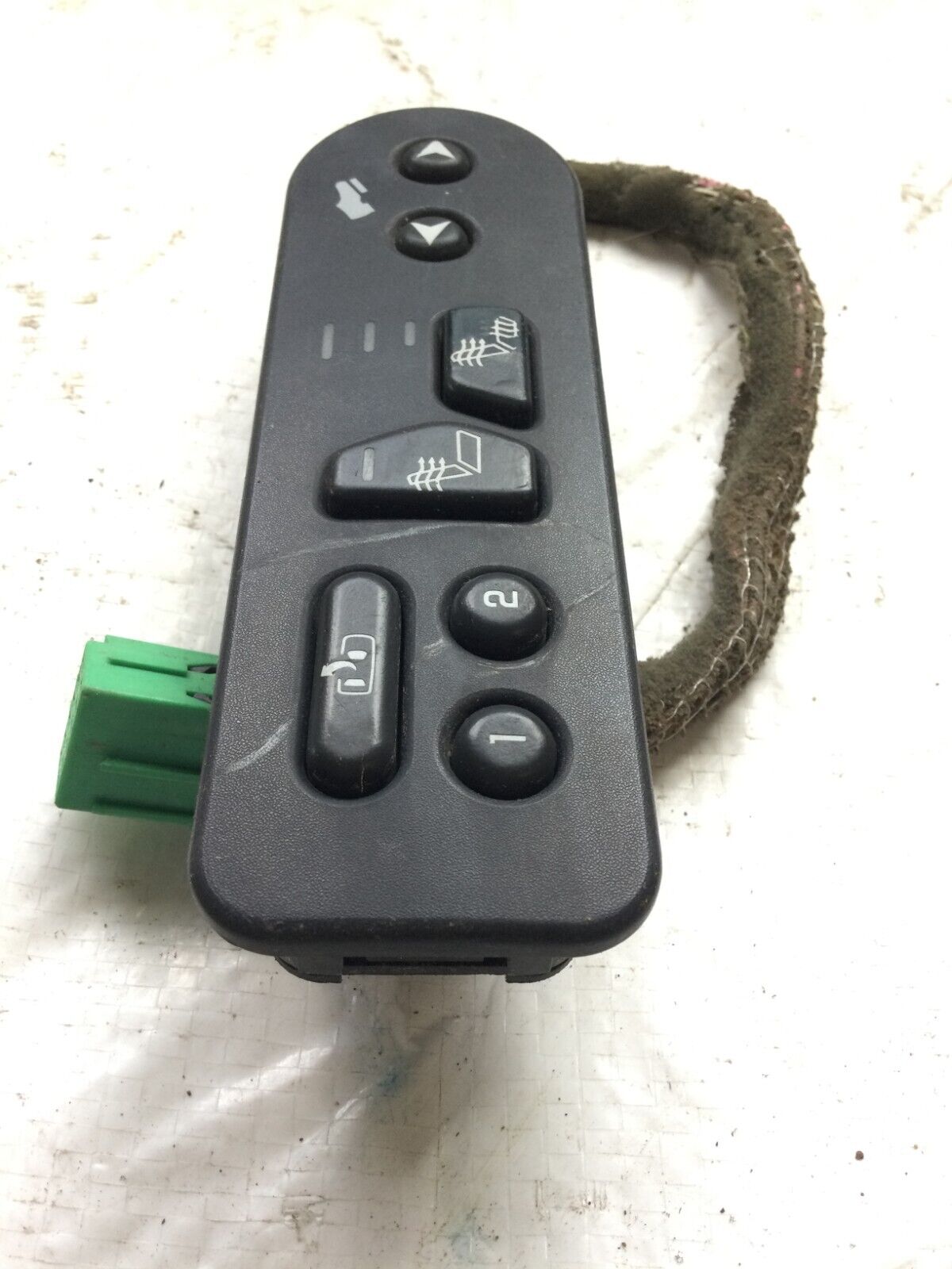 2003-2006 GMC Sierra 1500 Front Left Heater Memory Seat Pedal Switch OEM