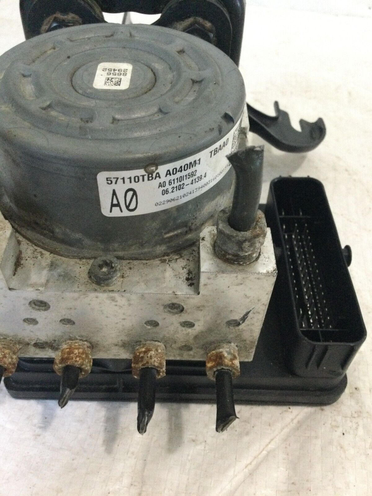 2016-2018 Honda Civic ABS Anti Lock Brake Pump Assembly 57100-TBA-A040 OEM