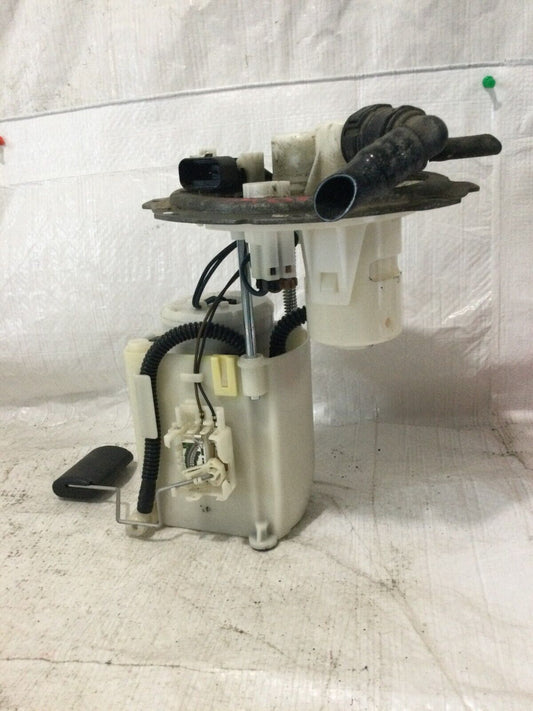 2014-2016 Kia Forte Fuel Pump Assembly OEM 31110-2V500