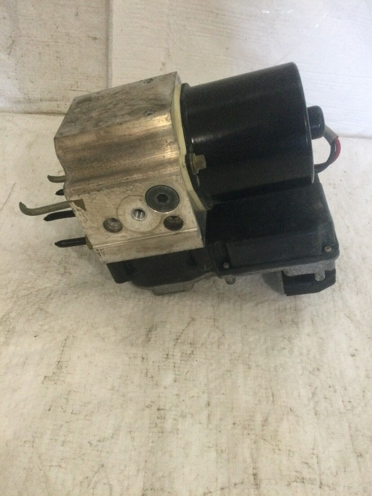 2003-2005 Dodge Ram 1500 ABS Anti Lock Brake Pump Module OEM 52121407AB