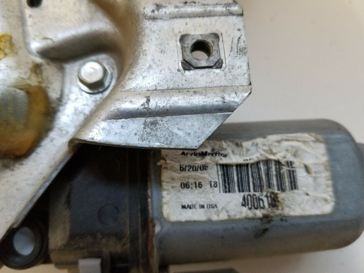 2006 Ford F350SD F-350 Super Duty Front Left Window Motor W/ Regulator OEM