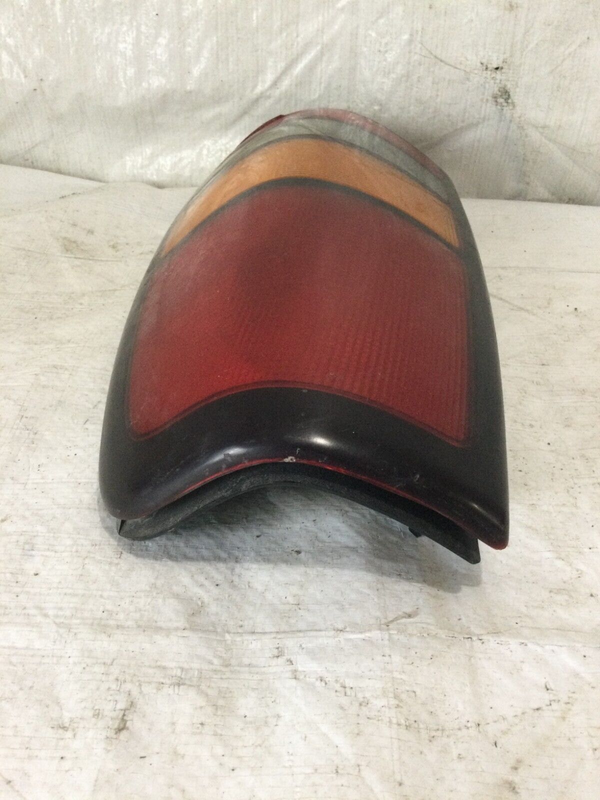 2007  Gmc Sierra 3500 Classic  3500 Right Side Tail Light 15224178 OEM