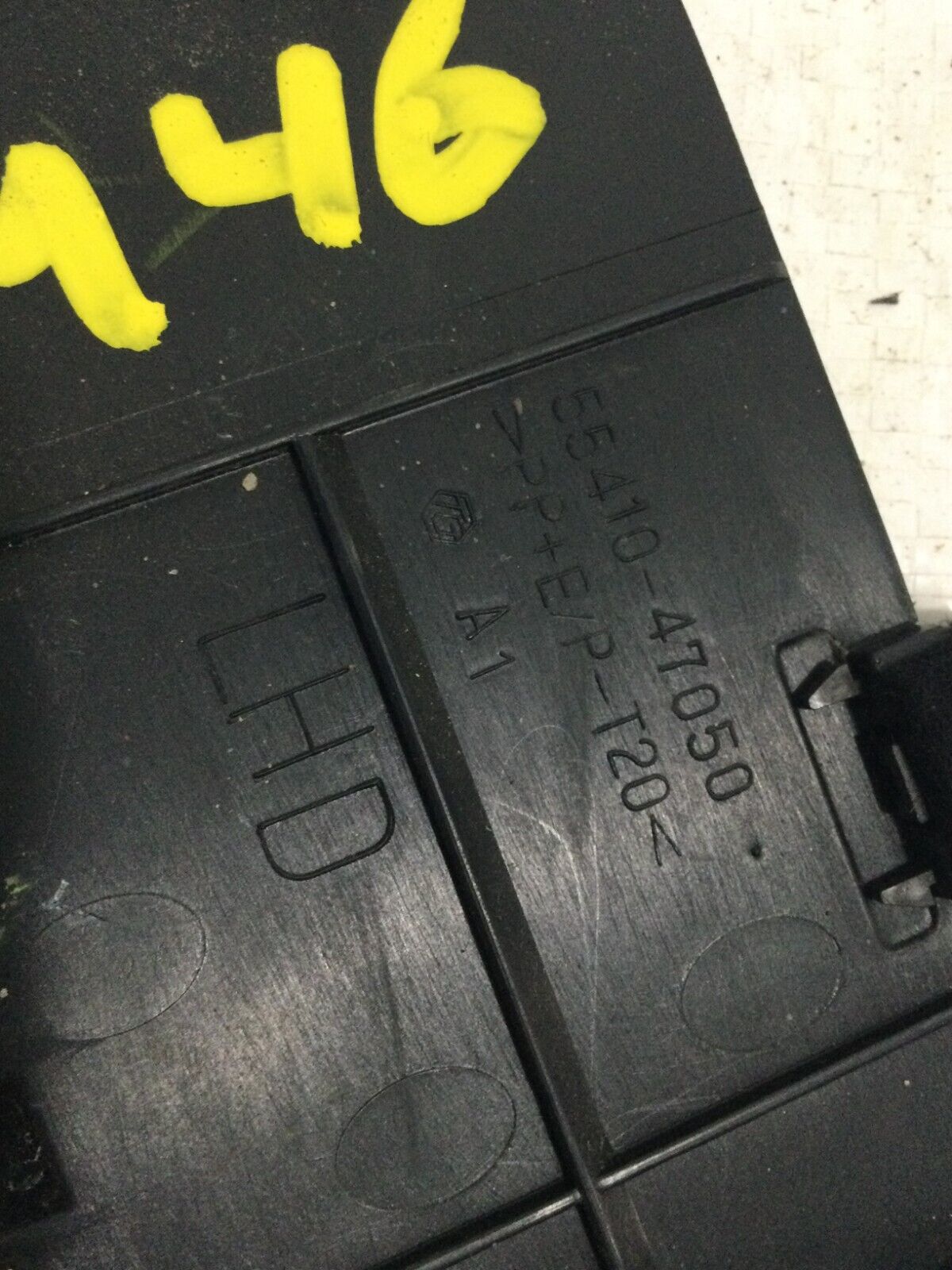 2004-2009 Toyota Prius Upper Dash Information Dispaly Screen 55410-47050  OEM
