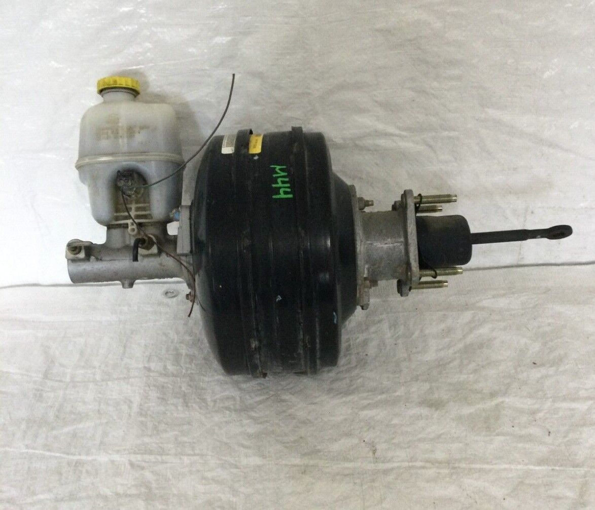 2004 Dodge Ram 1500 Power Brake Booster W/ Reservoir OEM 52110250AF 5.7L