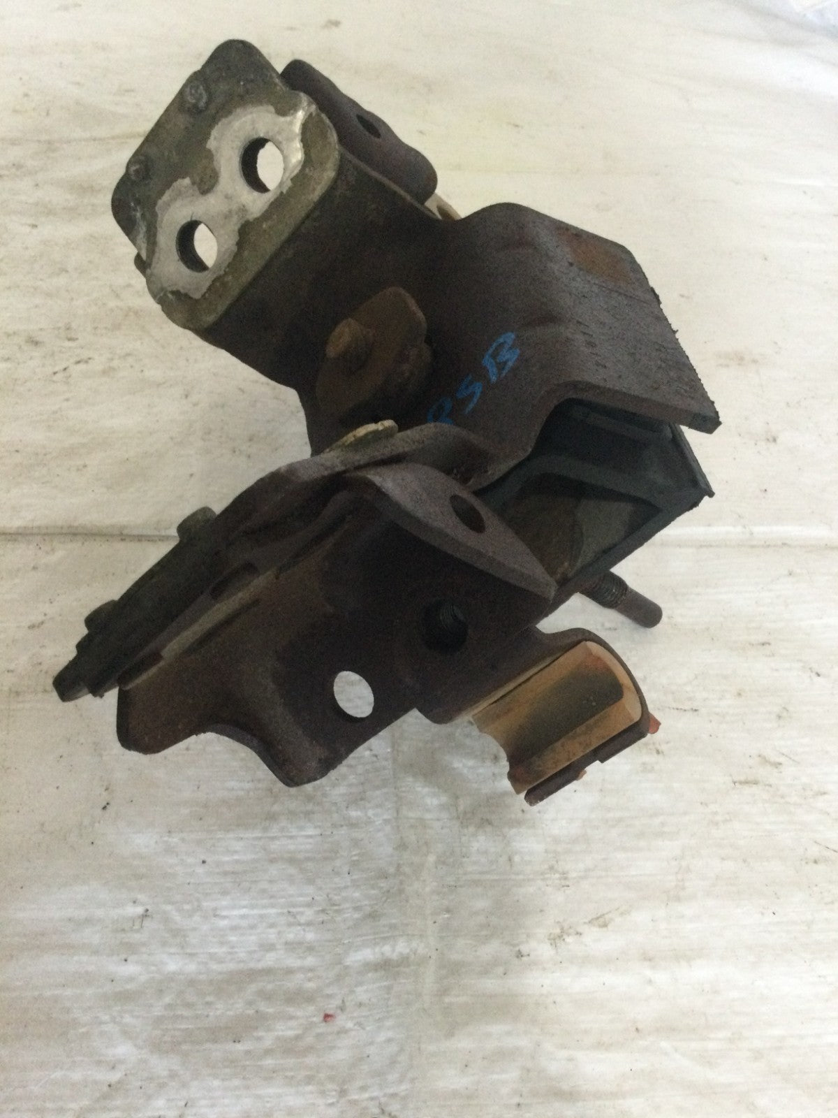 2018 Ford F150 Transmission Mount Bracket OEM