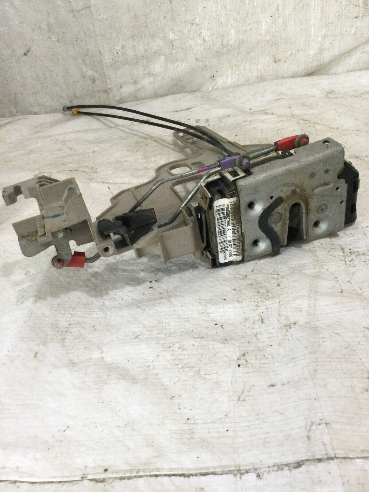 2017 Jeep Wrangler Passenger Right Front Door Latch Power Lock OEM