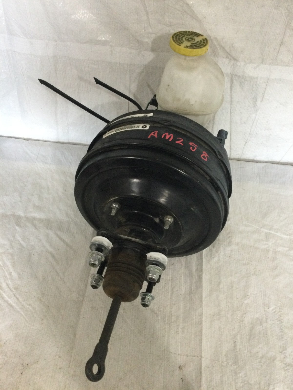 2019 Dodge Ram 1500 Power Brake Booster W/ Reservoir OEM 04581523AH