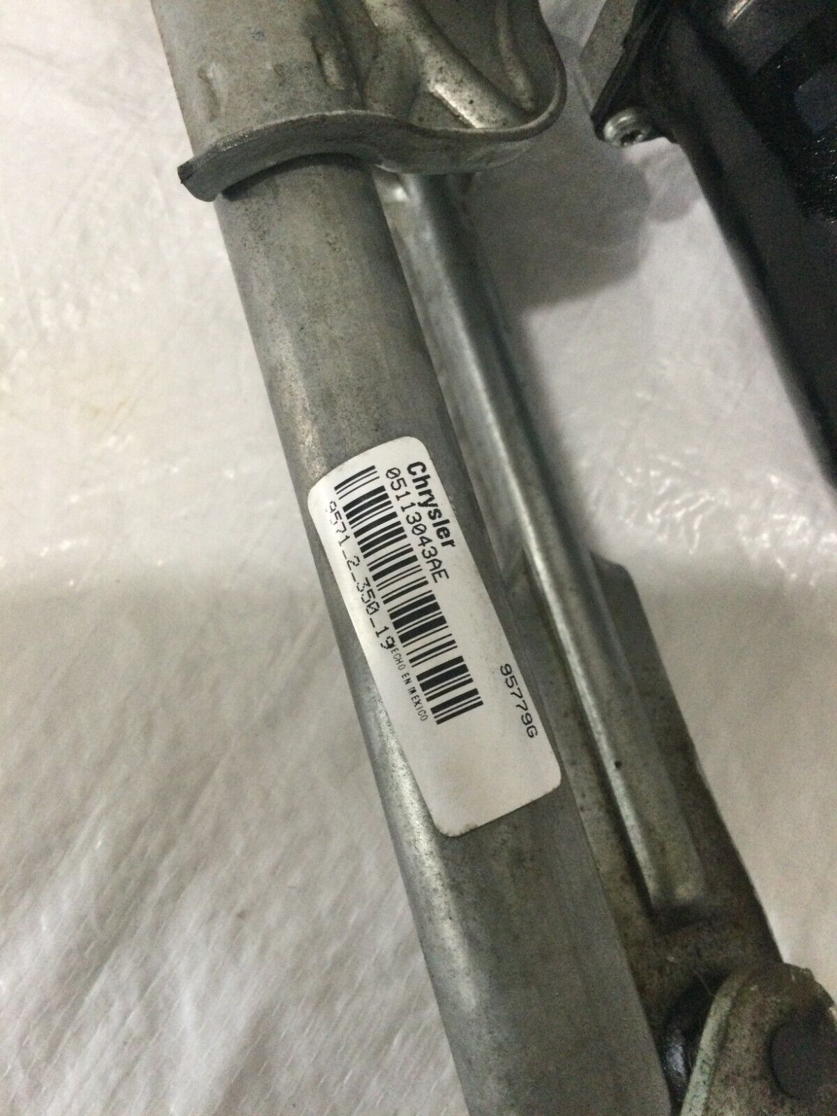 2020 Dodge Grand Caravan Wiper Transmission Motor Linkage 05113043AE OEM