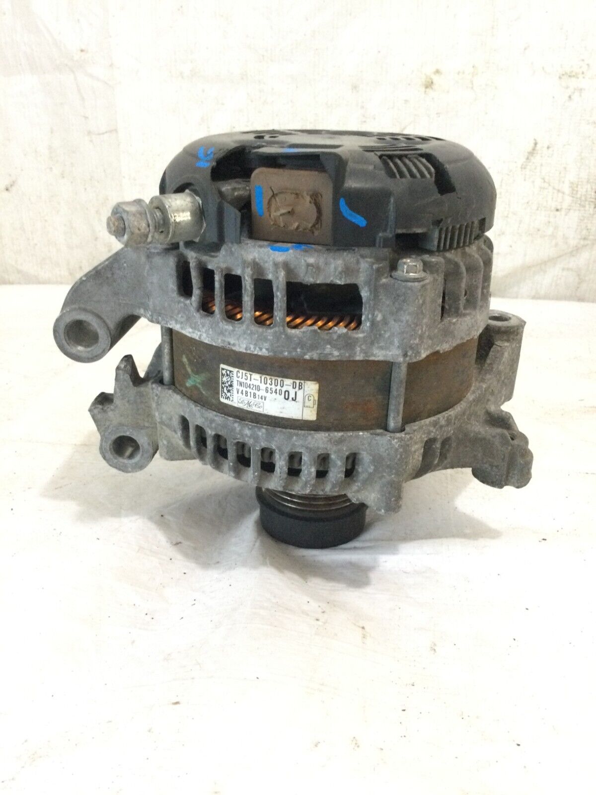 2017 Ford Escape  Alternator  CJ5T-10300-GA OEM