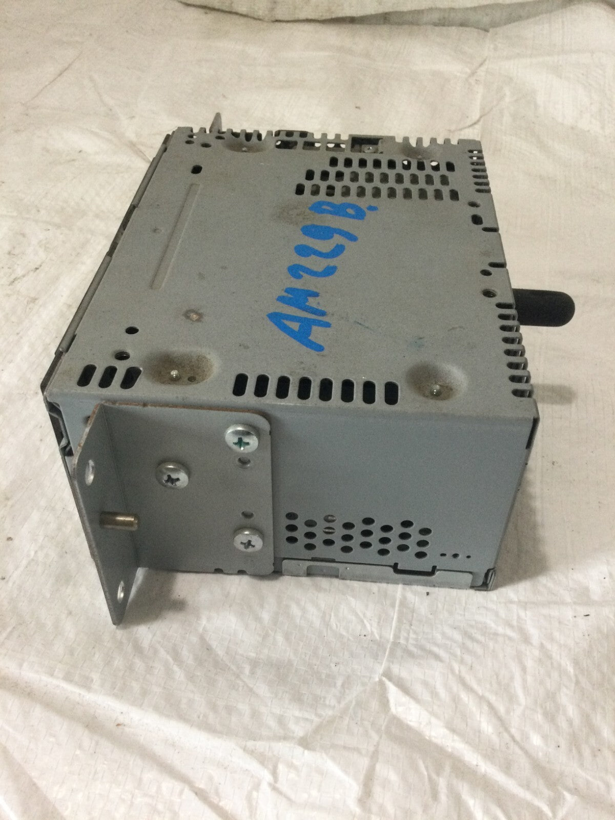 2016-2018 Ford F-150 F150 Audio Equipment Radio Receiver AM-FM-CD-MP3 OEM