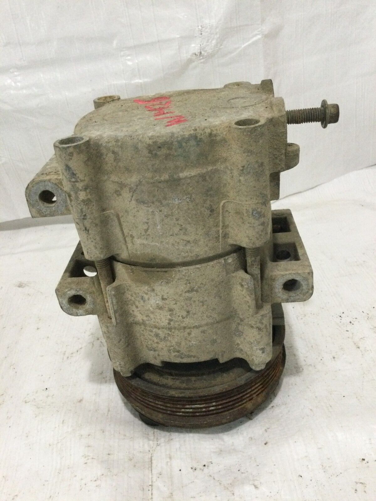 2006 Ford F-150  A/C Air Conditioning Compressor OEM
