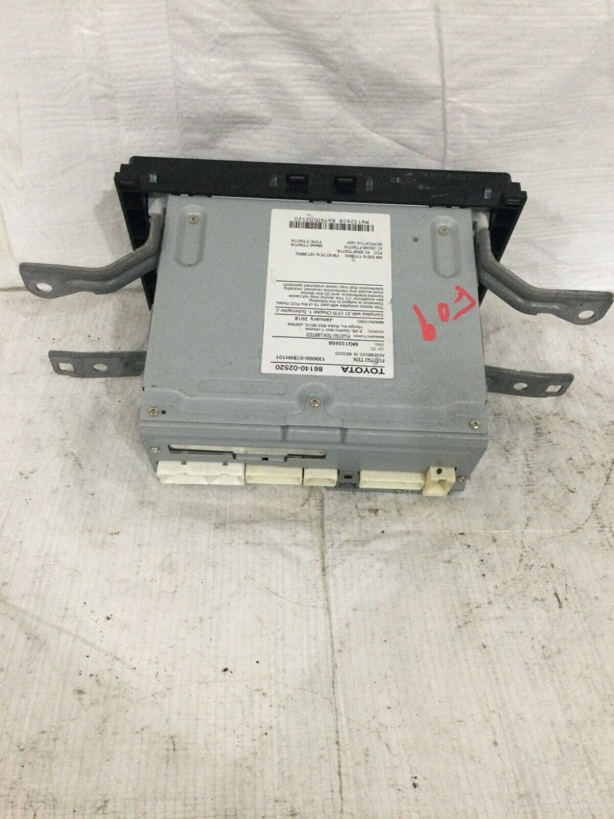 2017 2018 2019 Toyota Corolla Radio Display Receiver OEM 86140-02520