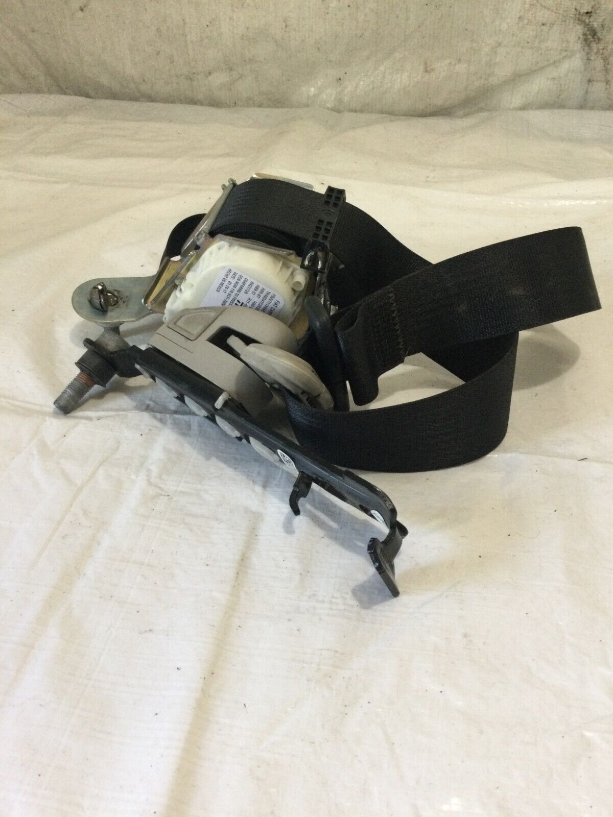 2017 Dodge Grand Caravan  Left Side Rear Seat Belt 042172R OEM