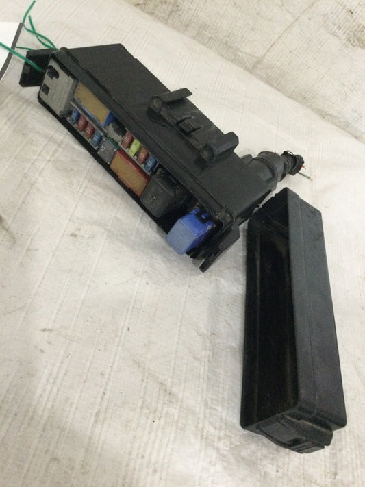 2007 Infiniti G35 3.5L Under Hood Fuse Relay Box OEM