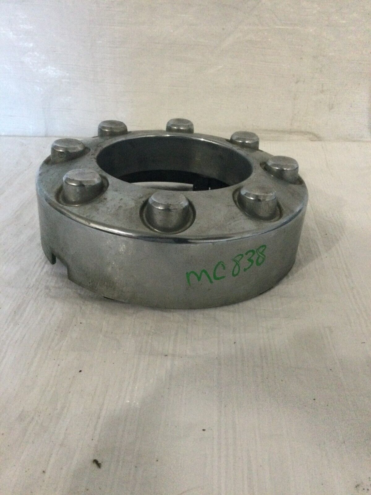 2005-2018 Ford F-250SD Front Open Center Cap Wheel Hub Cap Chrome OEM