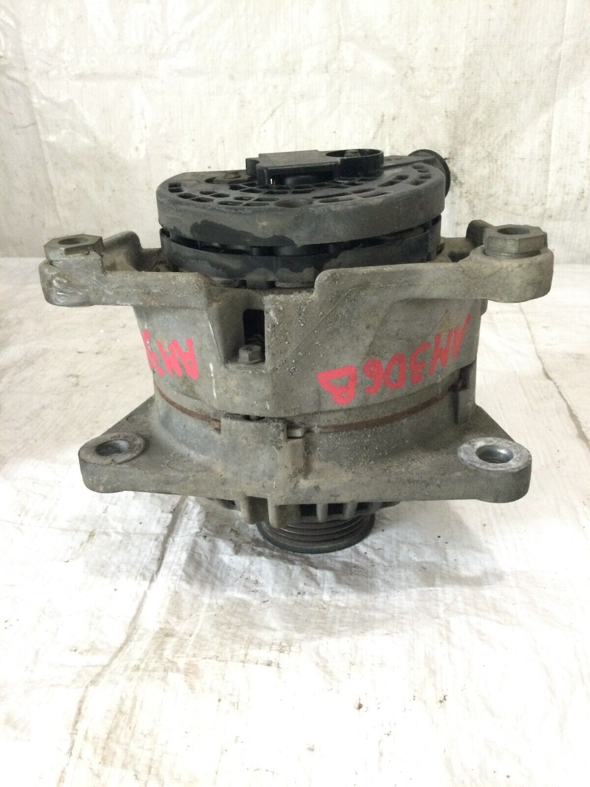 2004 Dodge Ram 1500 Alternator Motor OEM 5.7L 56028699AA