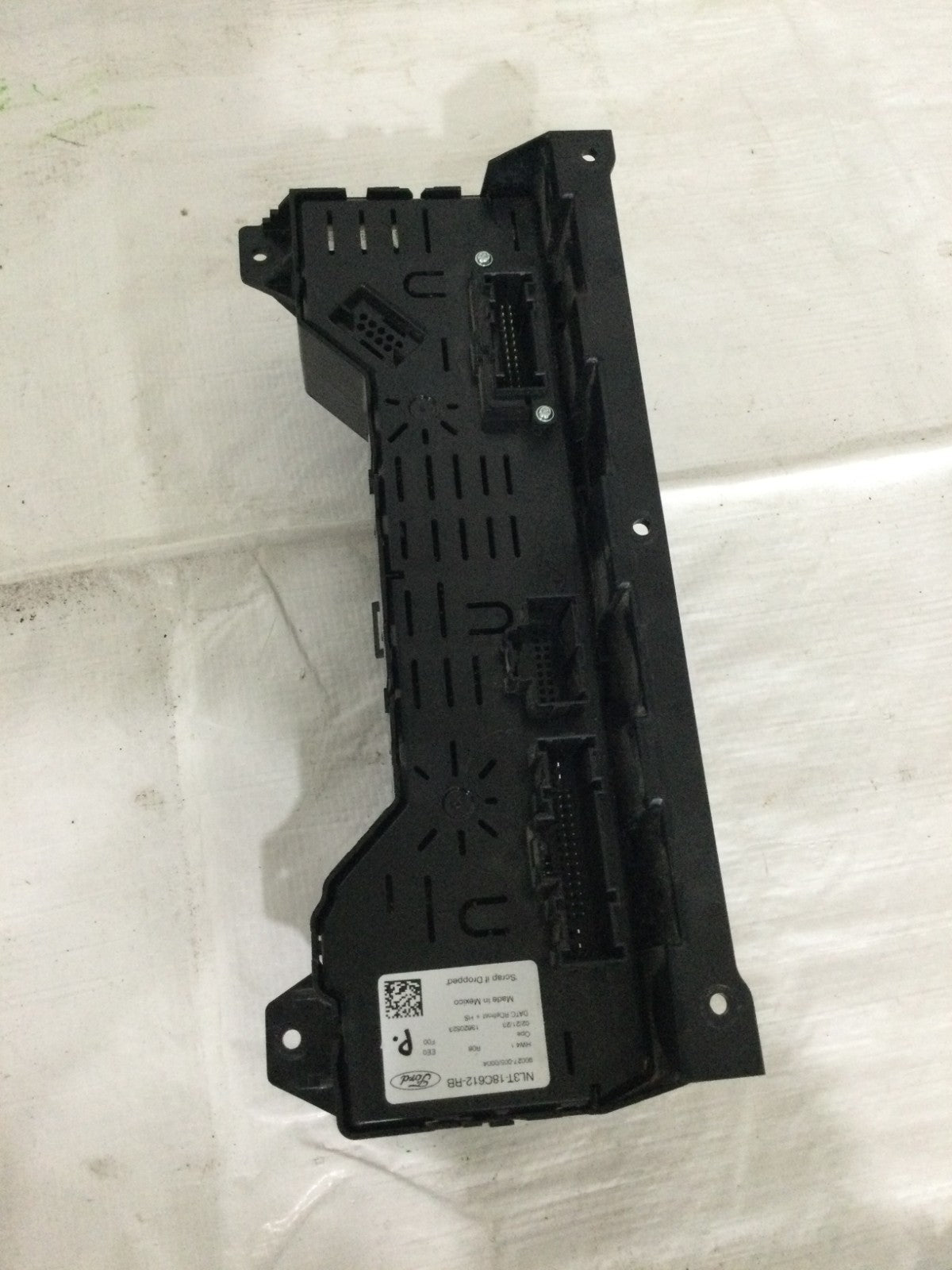 2023 Ford F-150 5.0L Heater and Air Conditioning Control OEM NL3T-18C612-RB