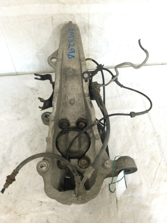 2007 Infiniti G35 3.5L Front Right Spindle Knuckle OEM