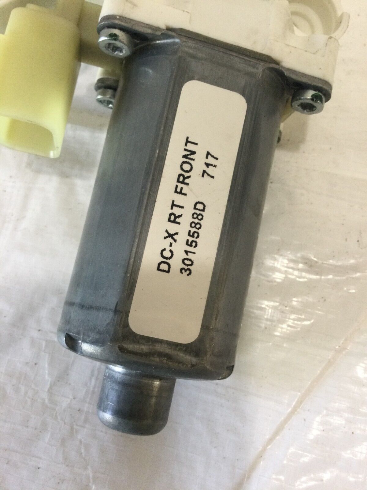 2017 Dodge  Grand Caravan   Right Front Door Power Window Motor  3015588D OEM