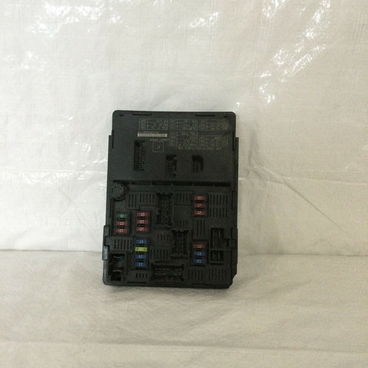 2015 Nissan Micra Engine Supply Power Module Fuse Box 284B73AA0A OEM