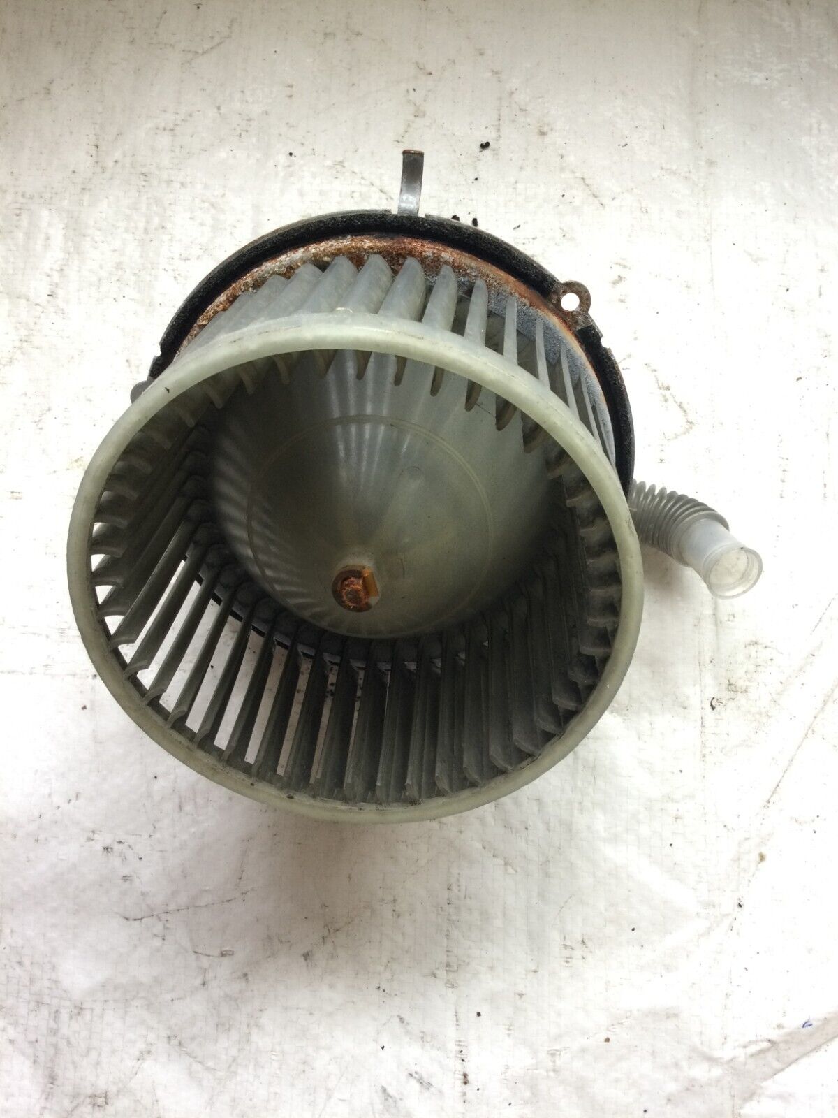 2006 Cadillac Escalade 6.0L Rear A/C Heater Blower Motor OEM