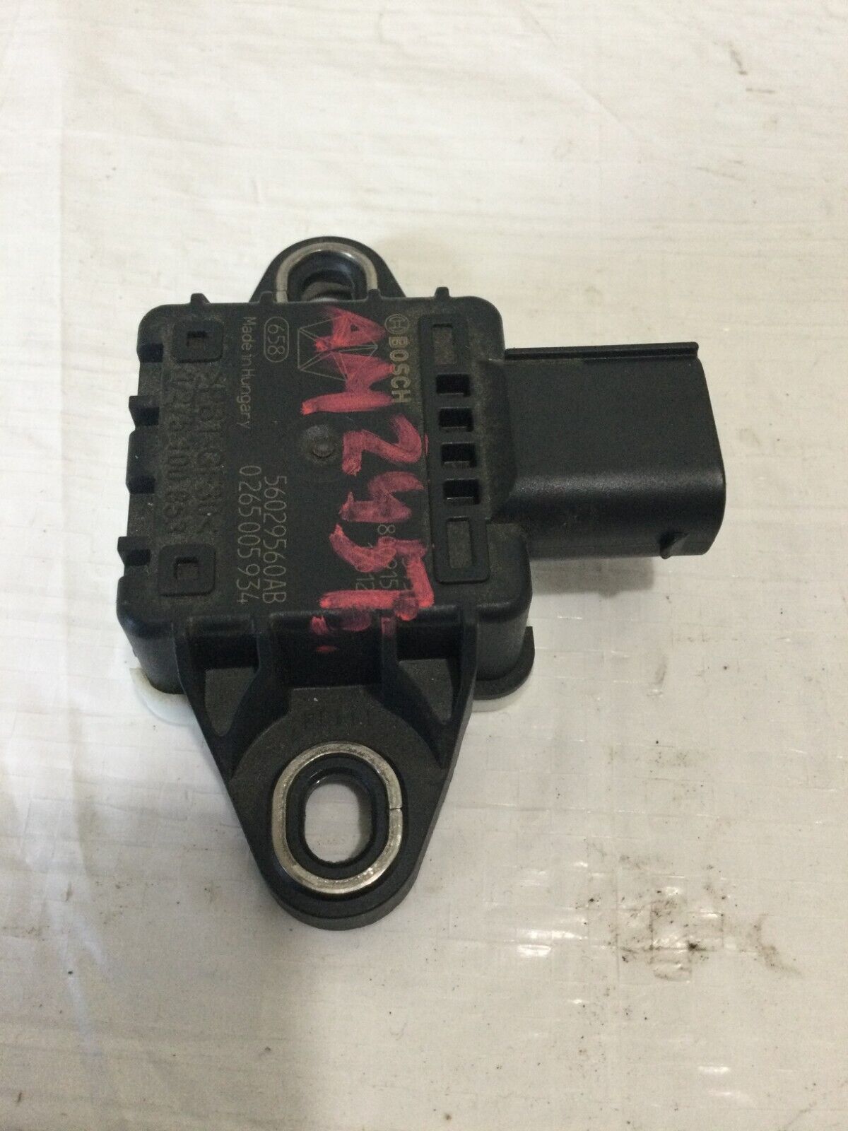 2017 Dodge Grand Caravan Yaw Rate Sensor Module 56029560AB  OEM