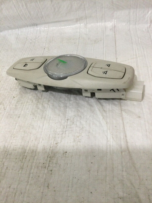 2014 Ford Escape  Front Interior Dome Light Lamp CJ5A-13K767-AG3AM1 OEM
