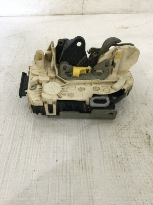 2018 Dodge RAM 3500 Right Rear Passenger Door Lock Actuator P04589650AD OEM