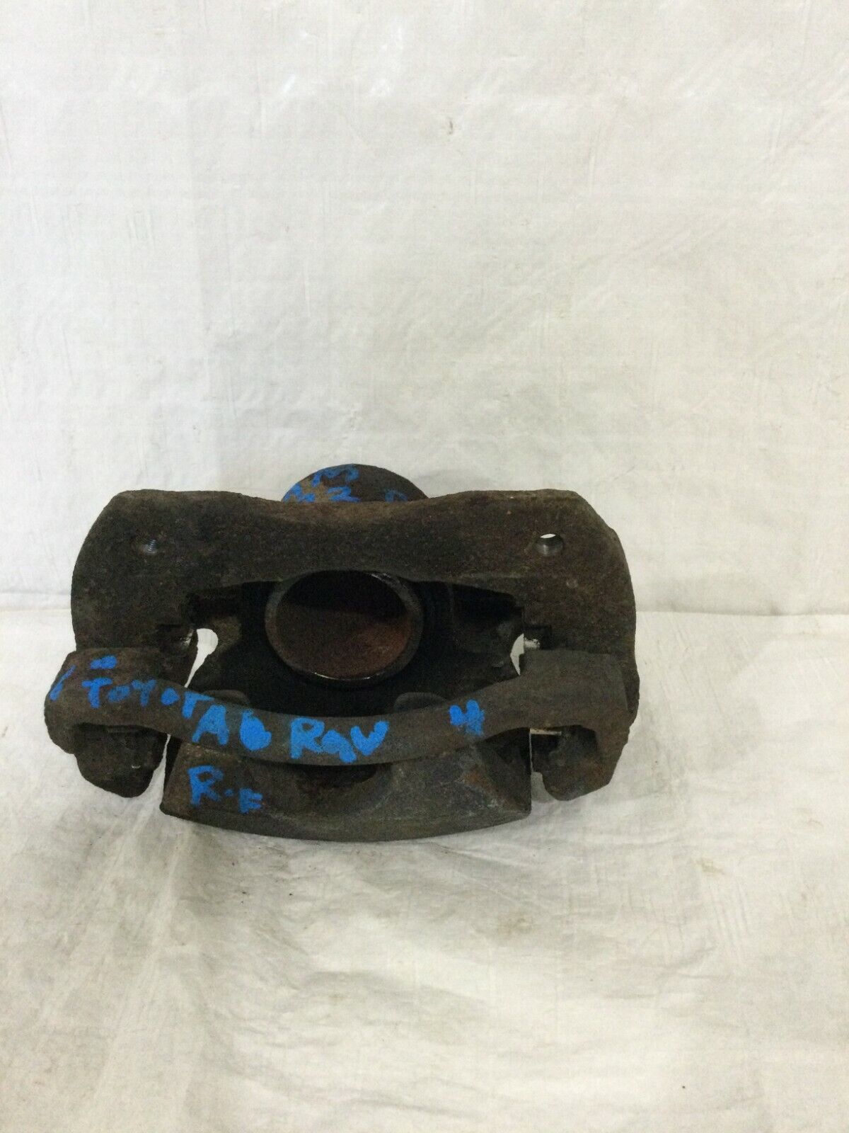 2016 Toyota RAV 4 Front Right Brake Caliper OEM