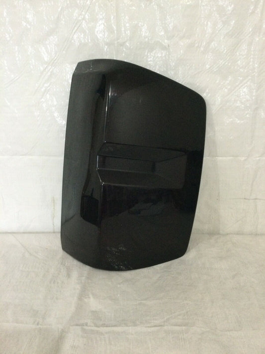 2014-2015 Chevrolet Silverado 1500 Tail Light Lamp Right Passenger OEM Black 