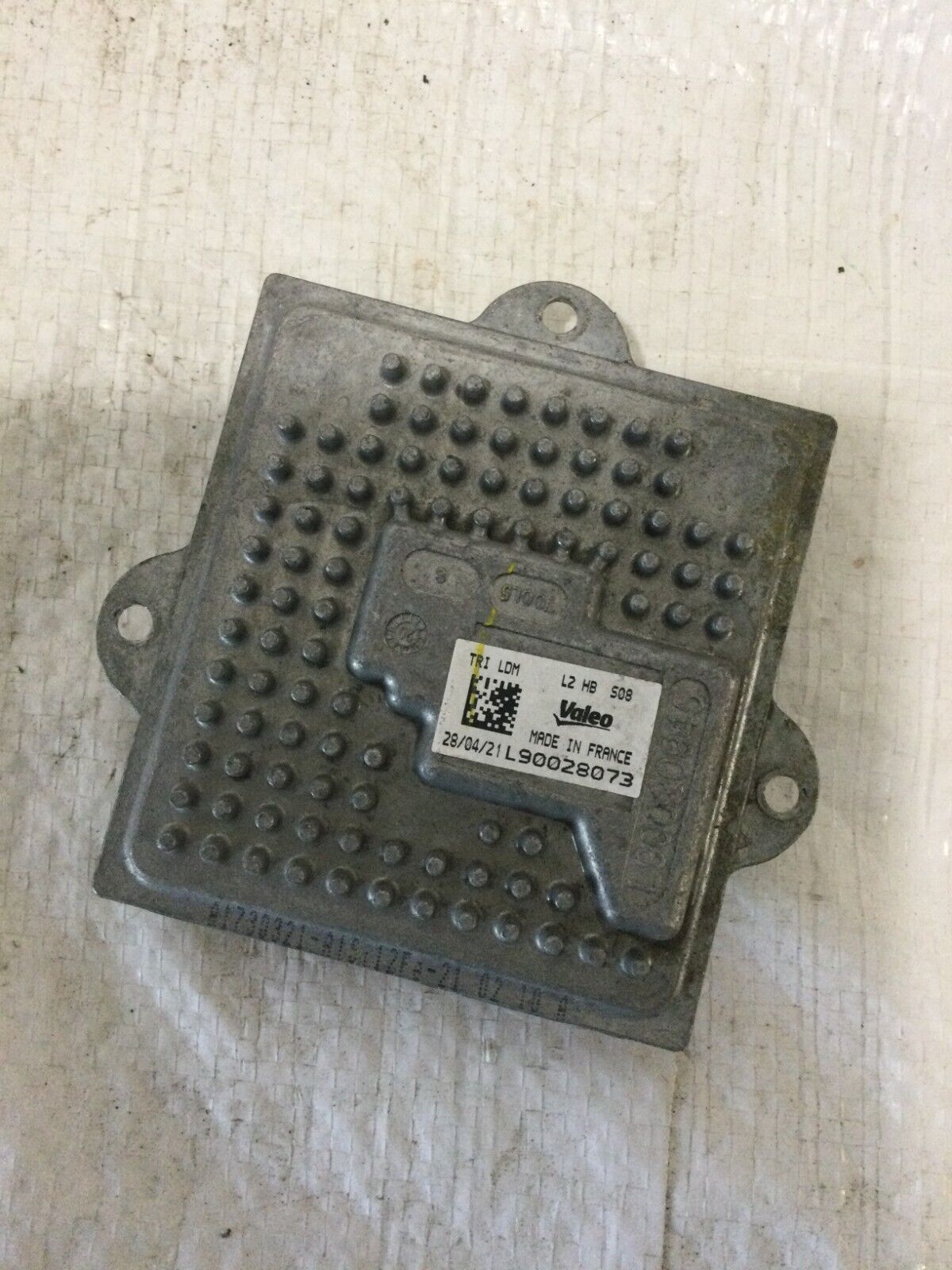 2017 GMC Sierra 3500 Right Headlamp Ballast Module OEM L90020949