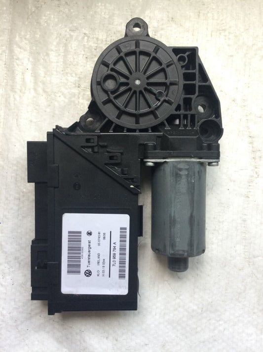 2007 Volkswagen Touareg Door Window Regulator Motor Rear Right 7L0959794A OEM