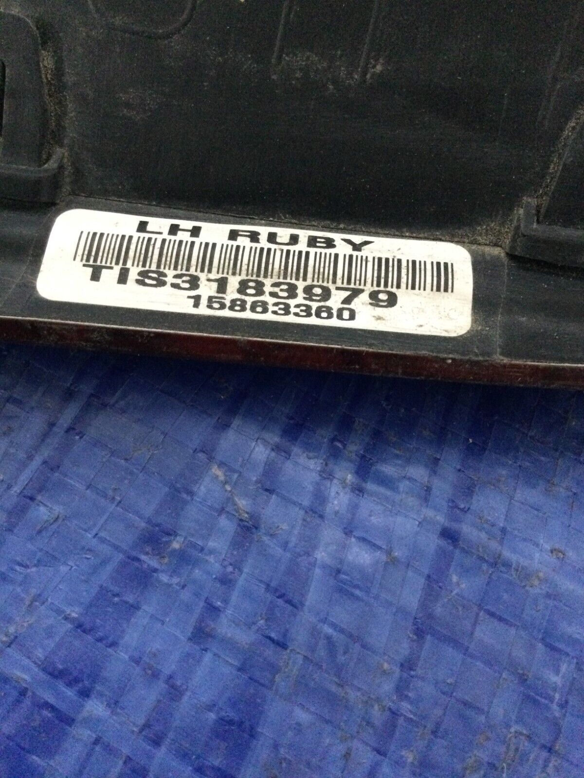 2007-2008 Escalade ESV Left Driver Side Dash Vent Woodgrain Trim 15863360 OEM