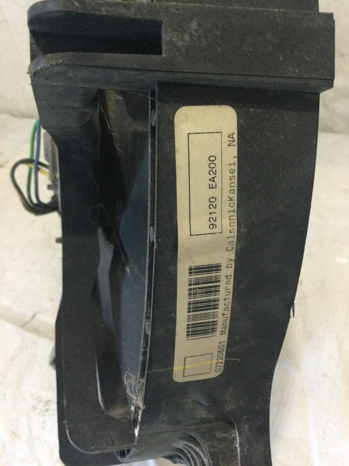 2005 Nissan Xterra Cooling Fan Assembly 92120EA200 OEM