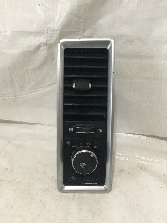 2013 RAM 2500 Left Air Conditioning & Heater Vents OEM