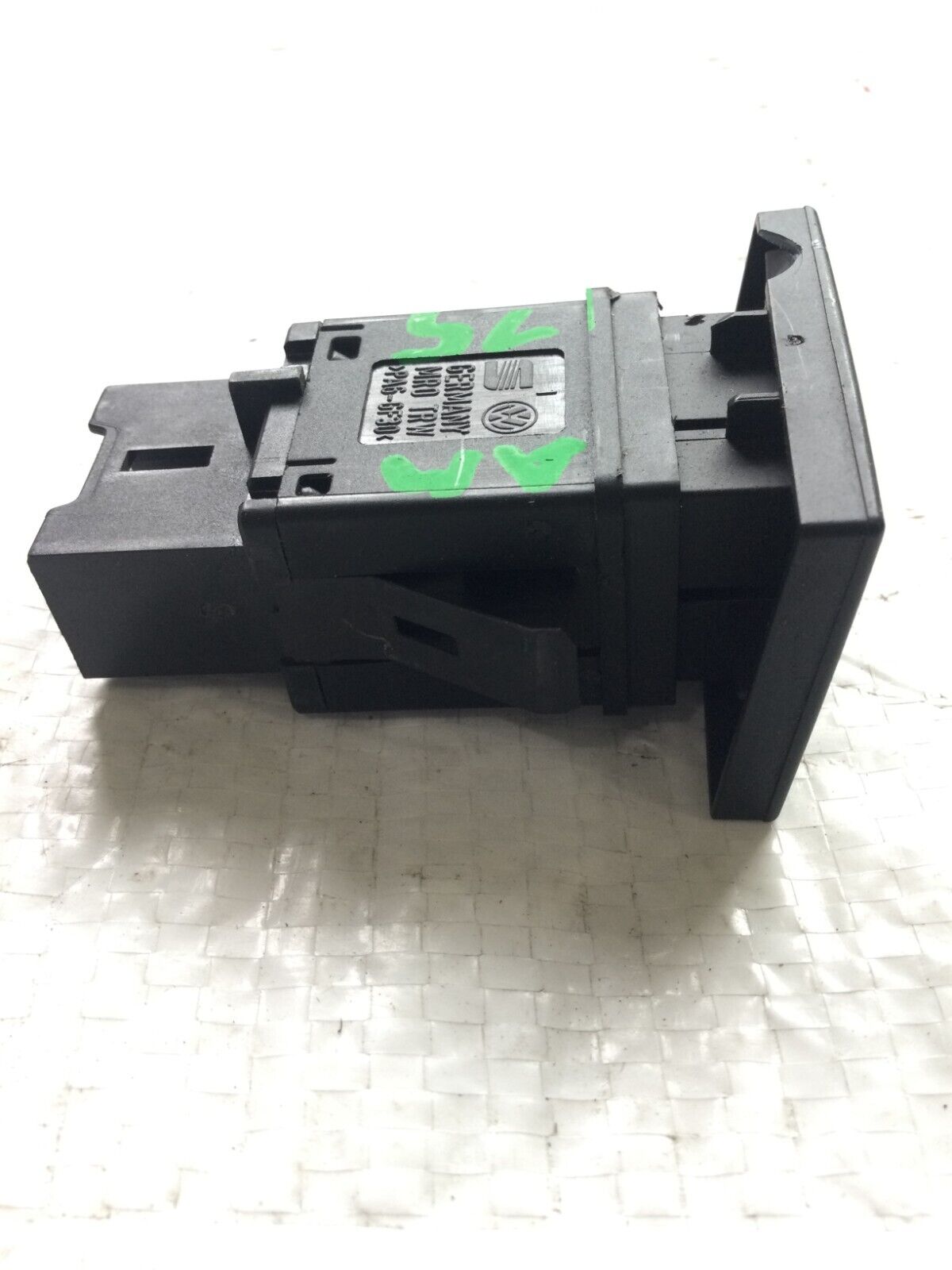 Volkswagen Touareg 2007 Parking  (PDC) sensor switch 7L6919281A