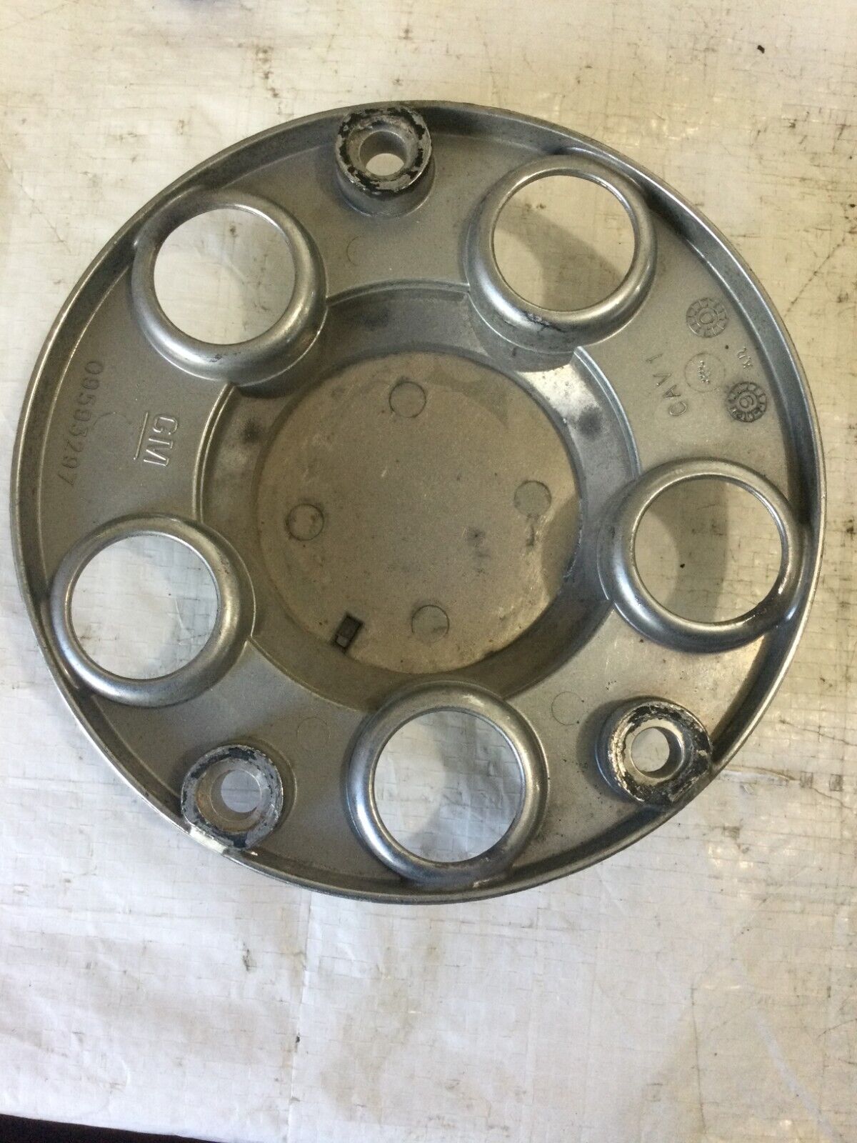 2003-2007  Chevy Impala Car Center Cap 09593297  OEM