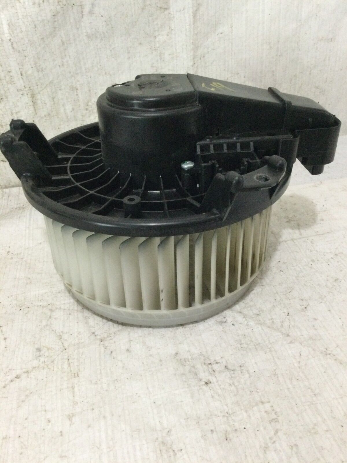 2018 RAM 1500 A/C Heater Blower Motor OEM