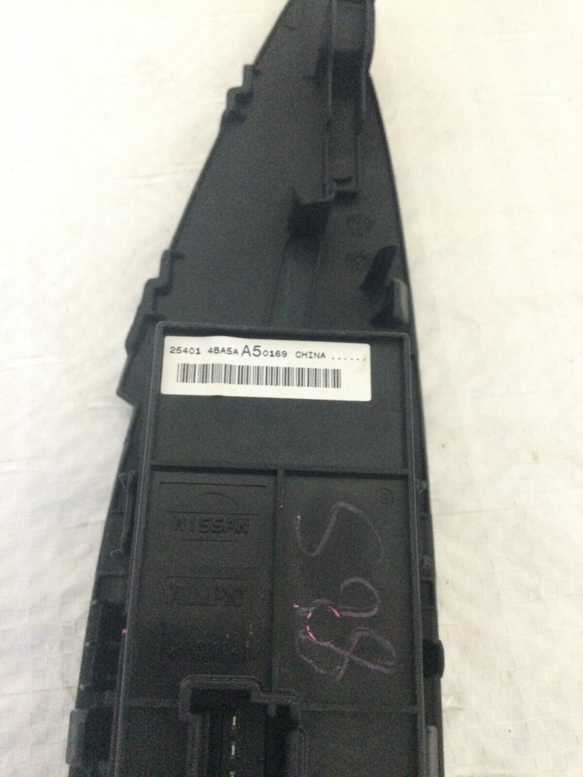 2019 Nissan Rogue Drivers Side Left Front Master Window Switch OEM 25401 4BA5A