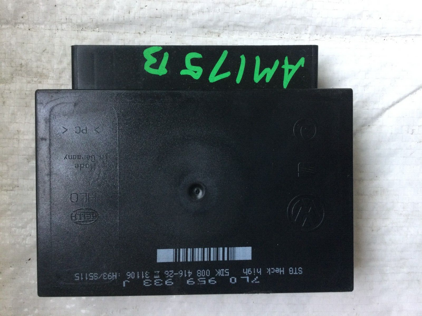 2007 Volkswagen Touareg ECU ECM Comfort Control Module 7L0959933J OEM