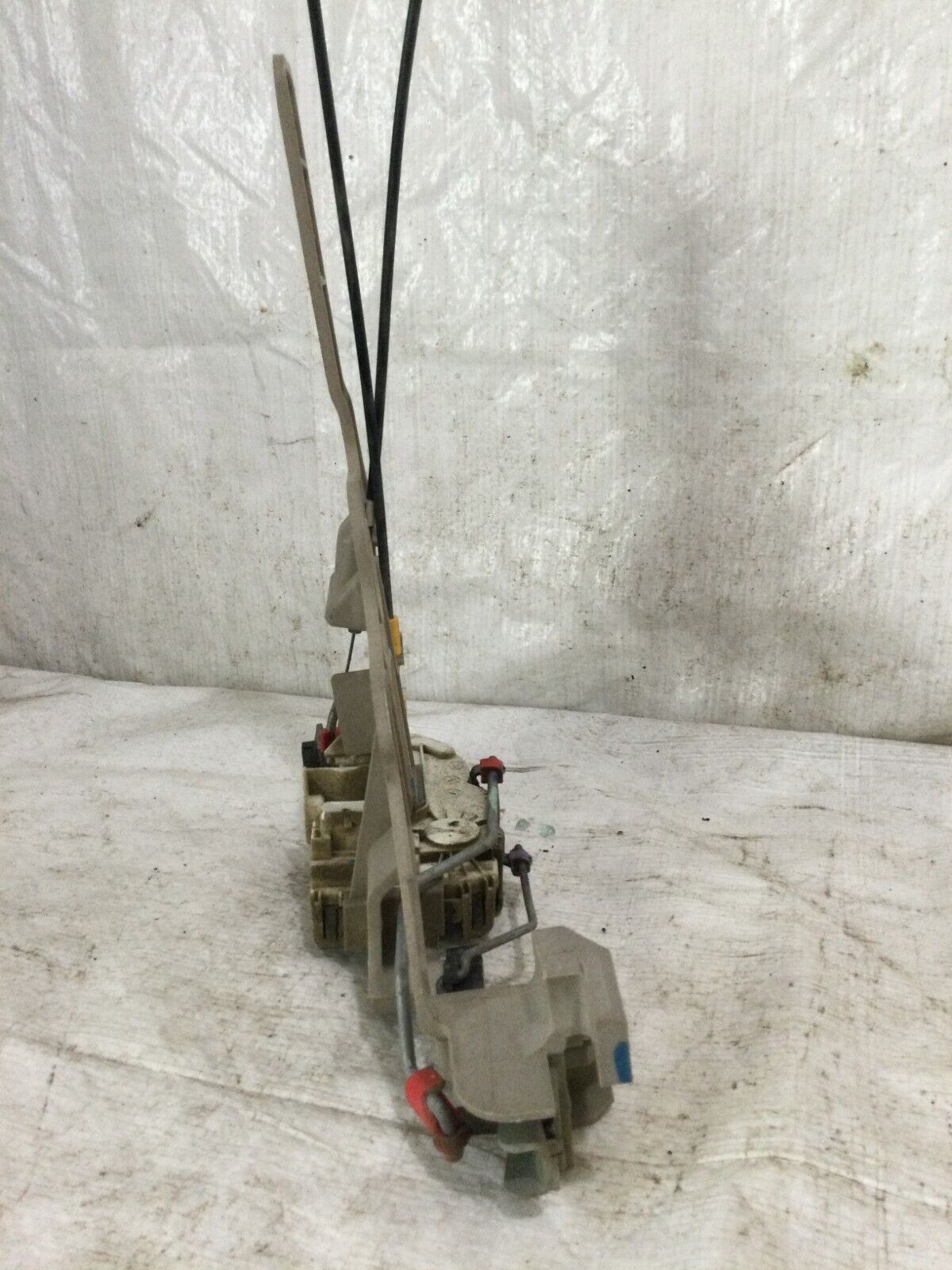 2017 Jeep Wrangler Passenger Right Front Door Latch Power Lock OEM
