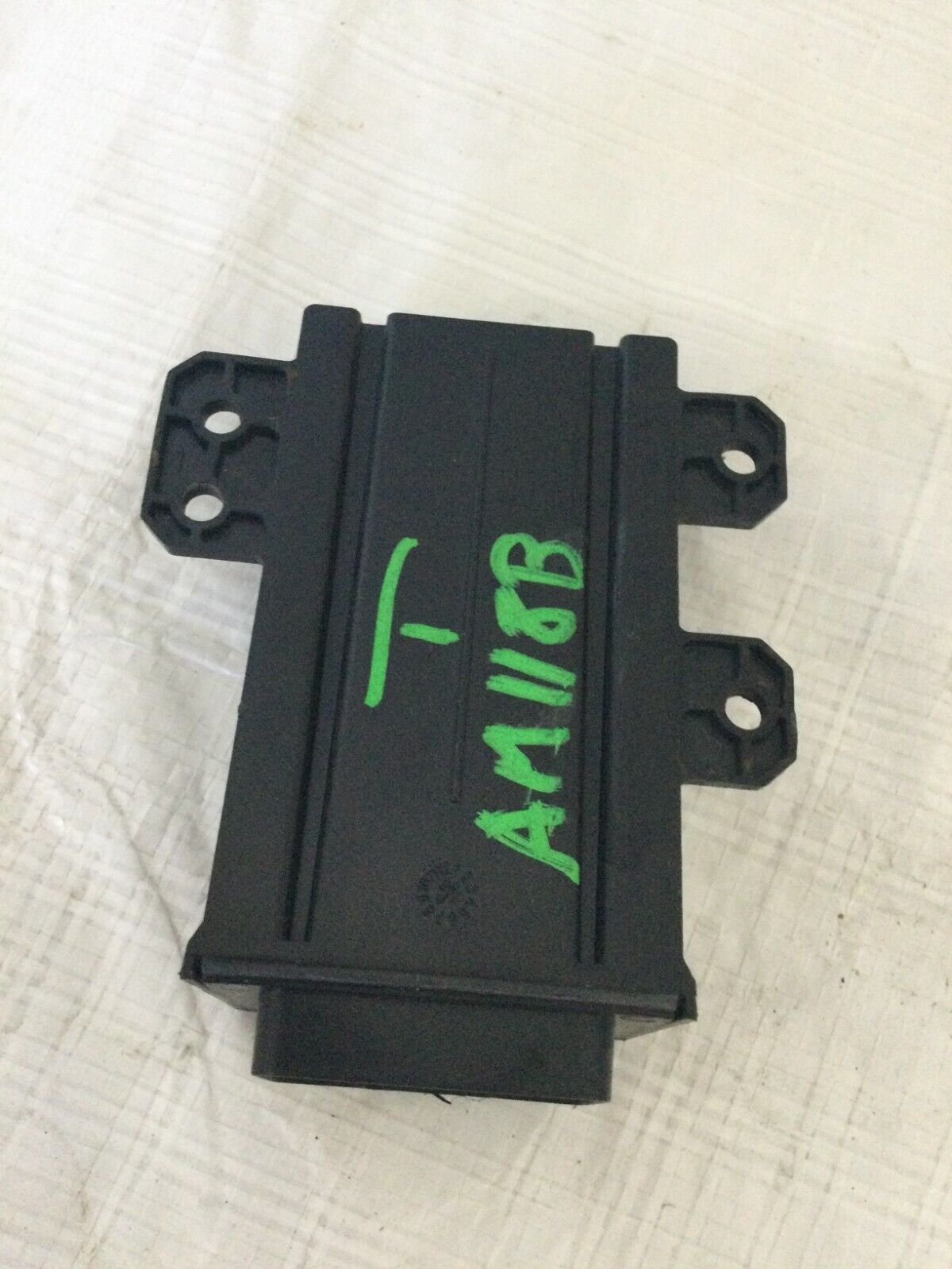 2016-2019 Ford Taurus Steering Heat Control Module BU5T-14B561-AF OEM