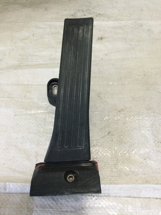 2016 Kia Sorento Gas Pedal OEM