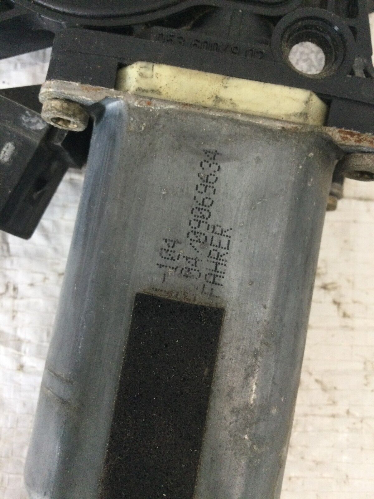 2004 Mercedes Benz S430 Front Right Power Window Motor OEM