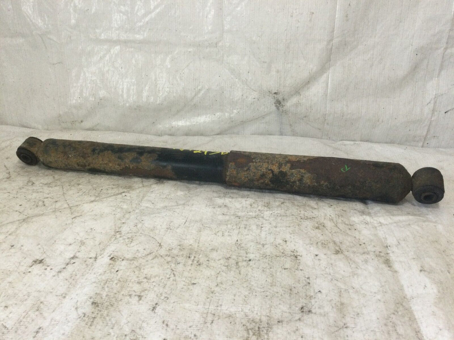 2006 GMC Sierra 2500 Right Rear Shock Absorber OEM