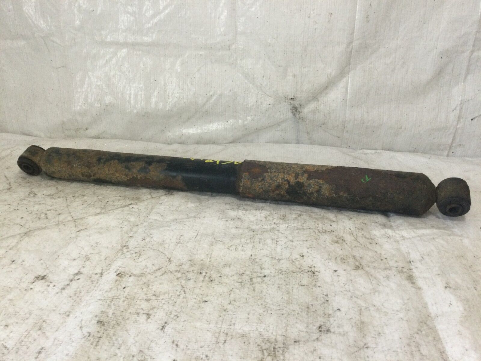 2006 GMC Sierra 2500 Right Rear Shock Absorber OEM