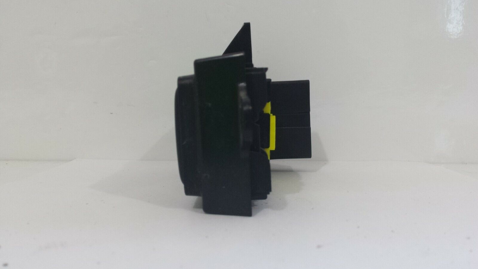 2007-2009 Nissan Versa Mirror Control Switch Driver Side OEM 