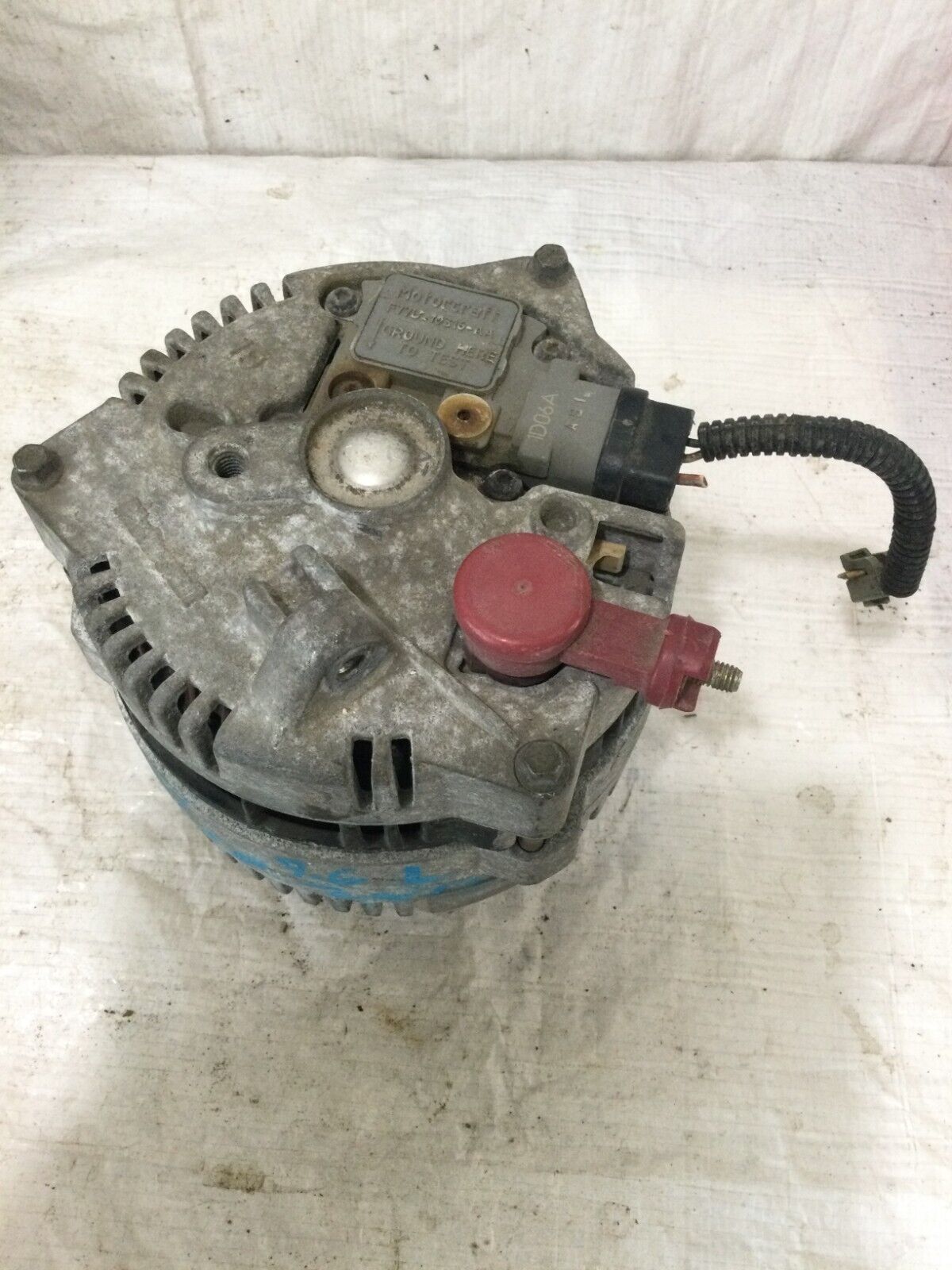 2007 Ford F-150 F150 Alternator Motor OEM ( DAMAGED )